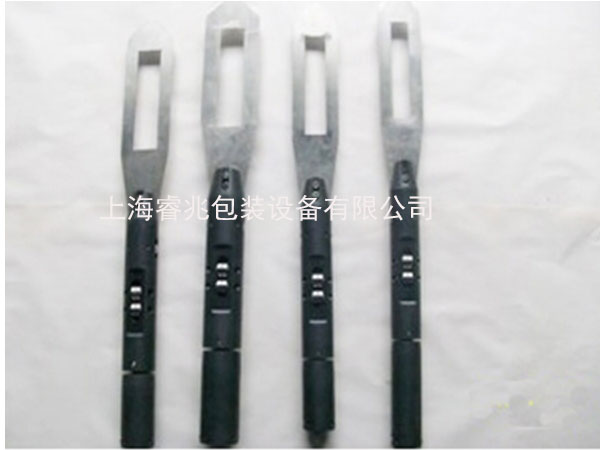 荣耀体育在线开户中心柱